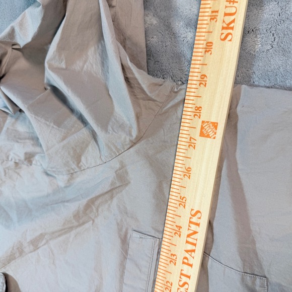 SKIMS Gray Button-Up Pajama Top - Picture 3 of 5